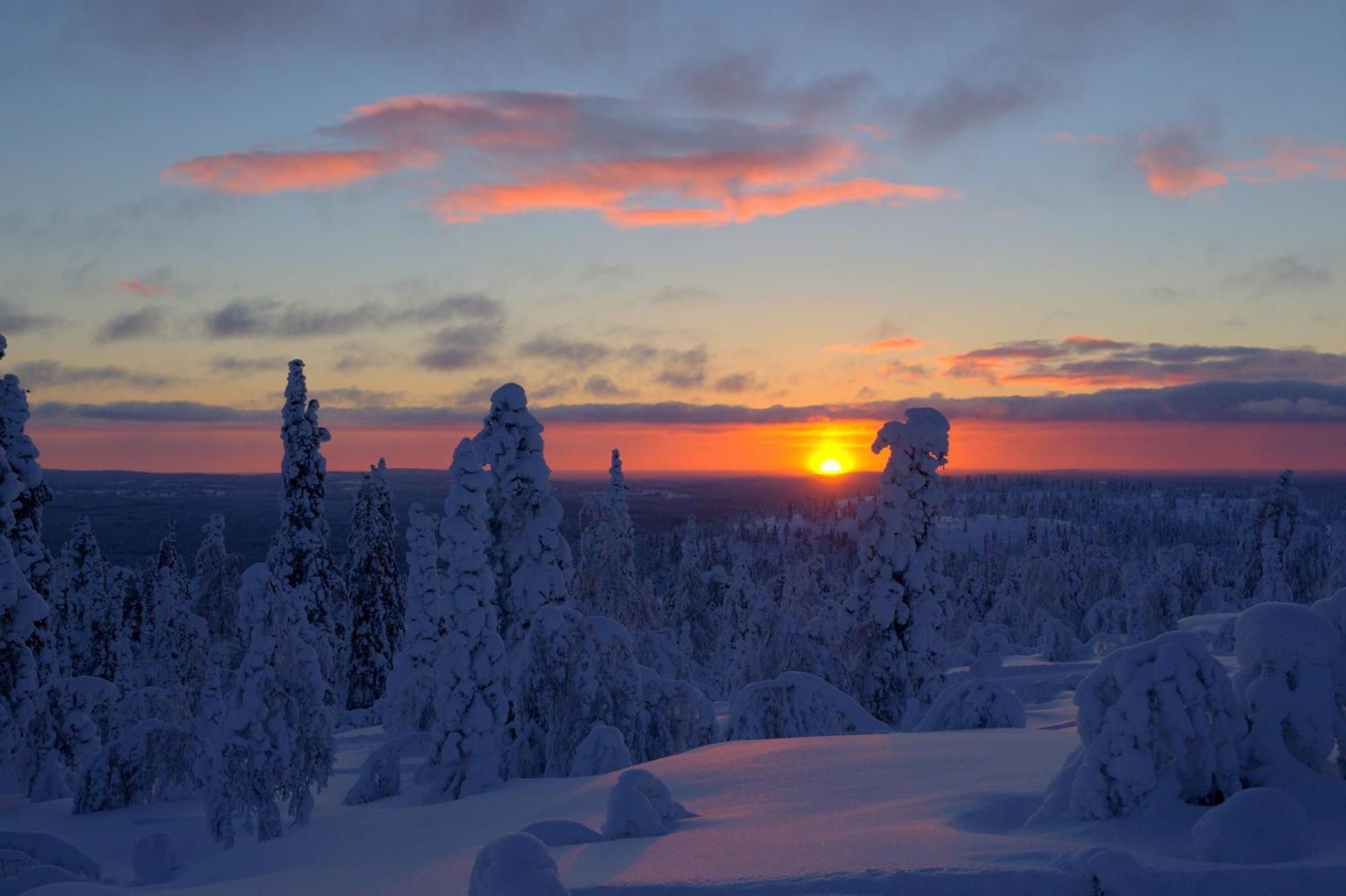 Yllaeksen Yoepuu Villa Äkäslompolo Buitenkant foto